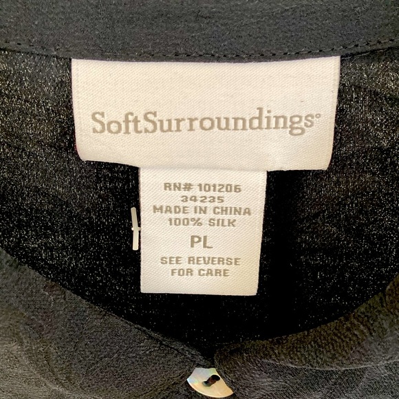 100% Silk Button Down w/ Subtle Stencil Print - Picture 2 of 7